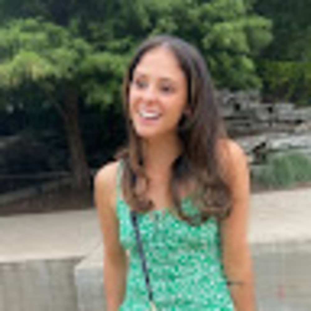 Meet your Posher, Stephanie